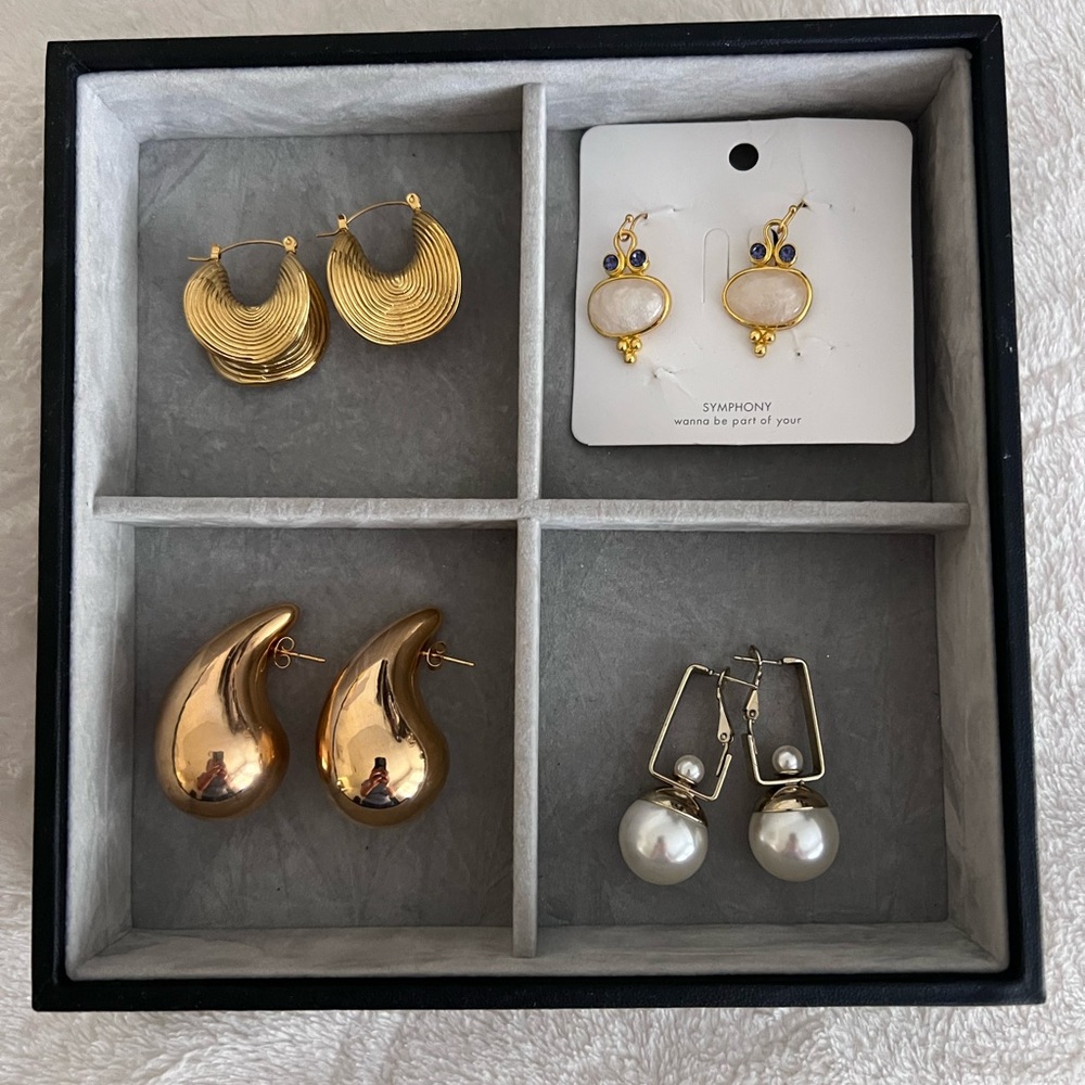 Symphony Gold Earring Collection with Unique Designs